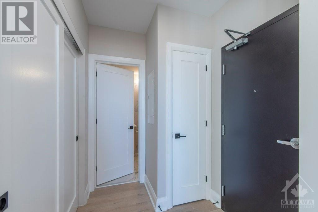 58 Florence Street Unit#3, Ottawa, Ontario  K2P 0W7 - Photo 2 - 1367940
