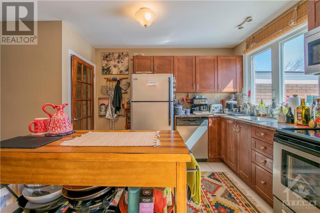 118 Viewmount Drive, Ottawa, Ontario  K2G 3B7 - Photo 7 - 1367958