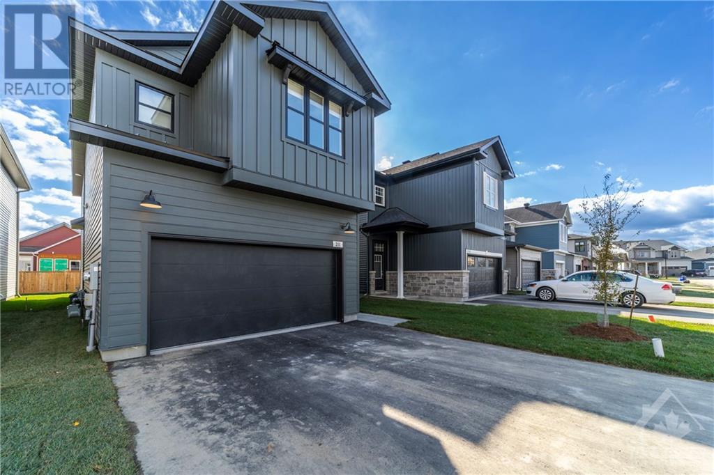 211 KINDERWOOD WAY, kemptville, Ontario