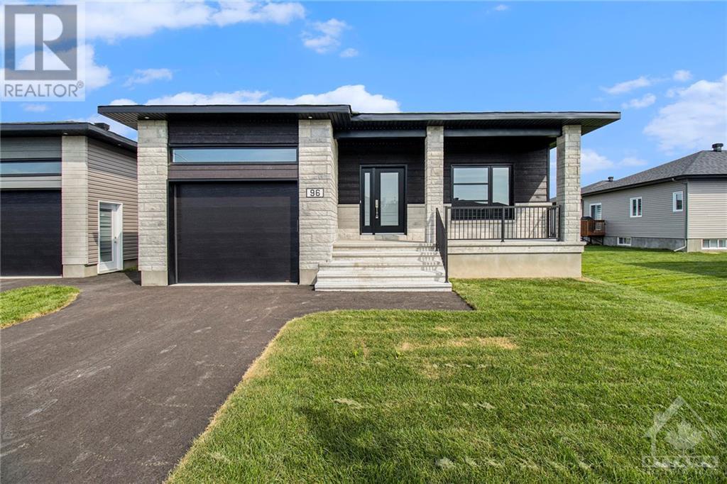 96 CHATEAUGUAY STREET, embrun, Ontario