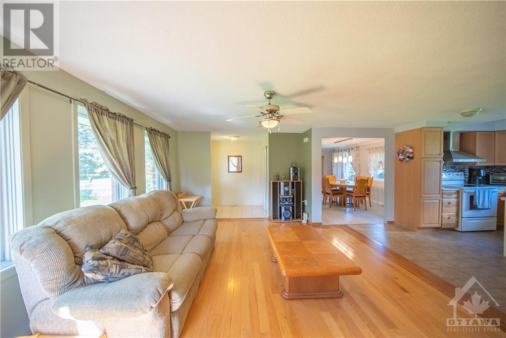 1475 Calypso Street, Limoges, Ontario  K0A 2M0 - Photo 5 - 1367814