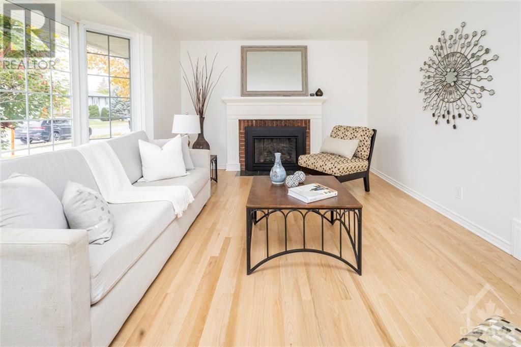 795 Eastvale Drive, Ottawa, Ontario  K1J 6Z9 - Photo 5 - 1366959