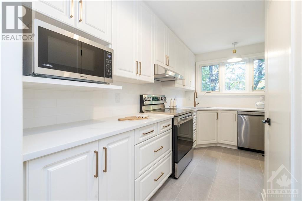 795 Eastvale Drive, Ottawa, Ontario  K1J 6Z9 - Photo 8 - 1366959