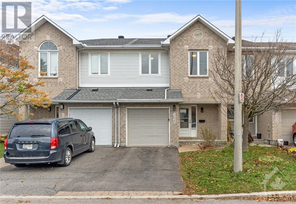 5926 PINEGLADE CRESCENT, ottawa, Ontario