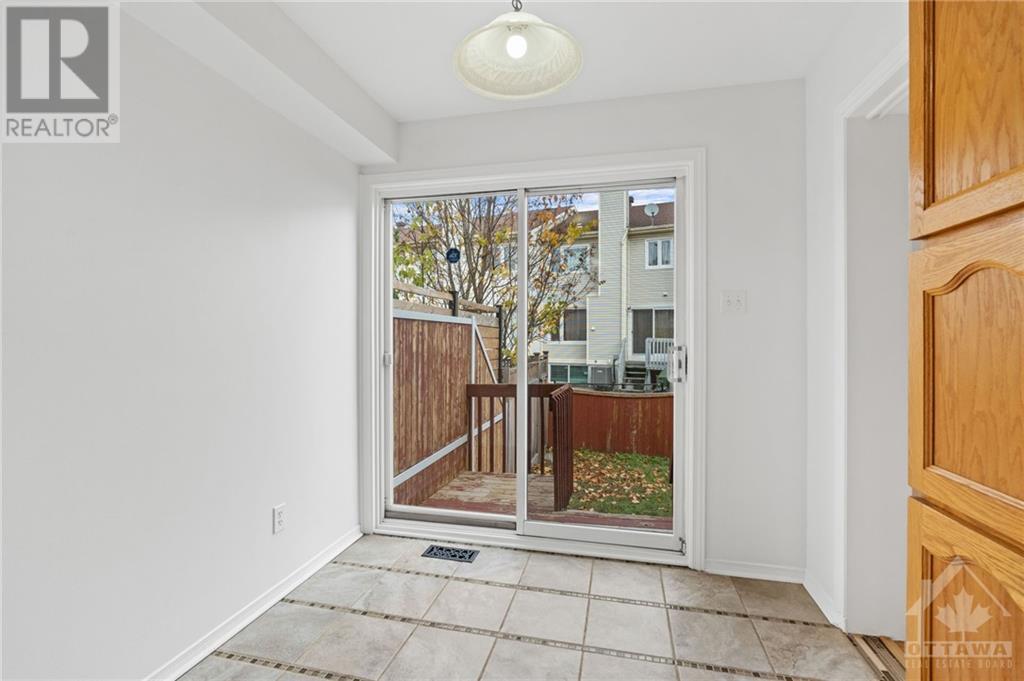 5926 Pineglade Crescent, Ottawa, Ontario  K1W 1G9 - Photo 11 - 1362749