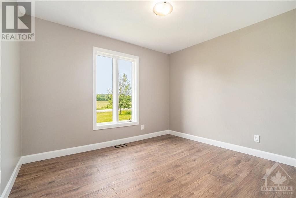 999 Matheson Drive, Smiths Falls, Ontario  K7A 5B8 - Photo 13 - 1368009