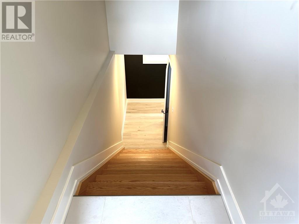 27 O'meara Street Unit#b, Ottawa, Ontario  K1Y 2S8 - Photo 3 - 1367993
