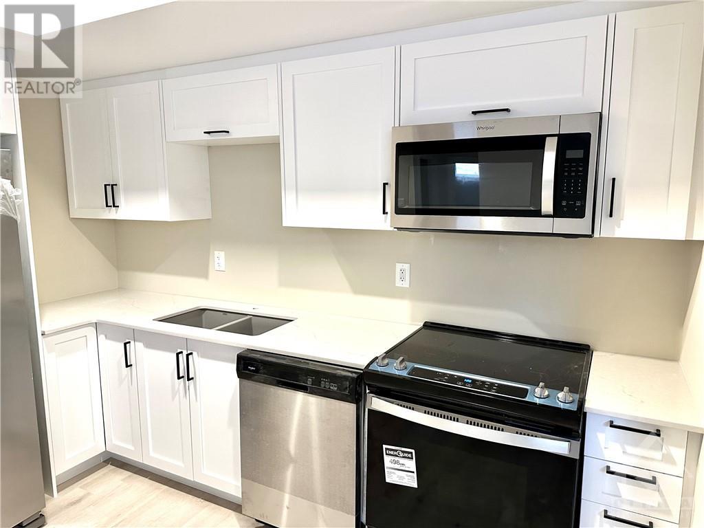 27 O'meara Street Unit#b, Ottawa, Ontario  K1Y 2S8 - Photo 6 - 1367993