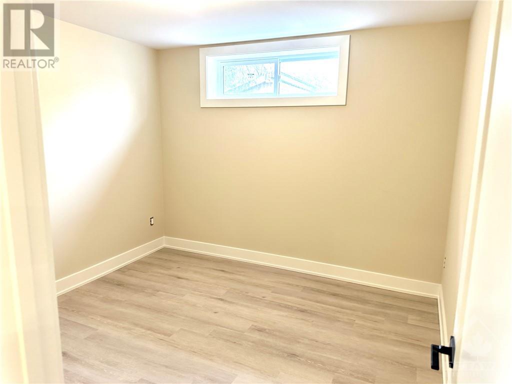 27 O'meara Street Unit#b, Ottawa, Ontario  K1Y 2S8 - Photo 9 - 1367993