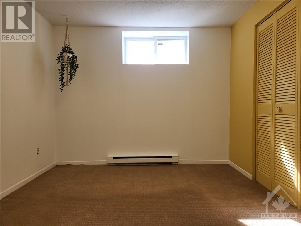 1150 St Pierre Street, Orleans, Ontario  K1C 1L5 - Photo 2 - 1367991
