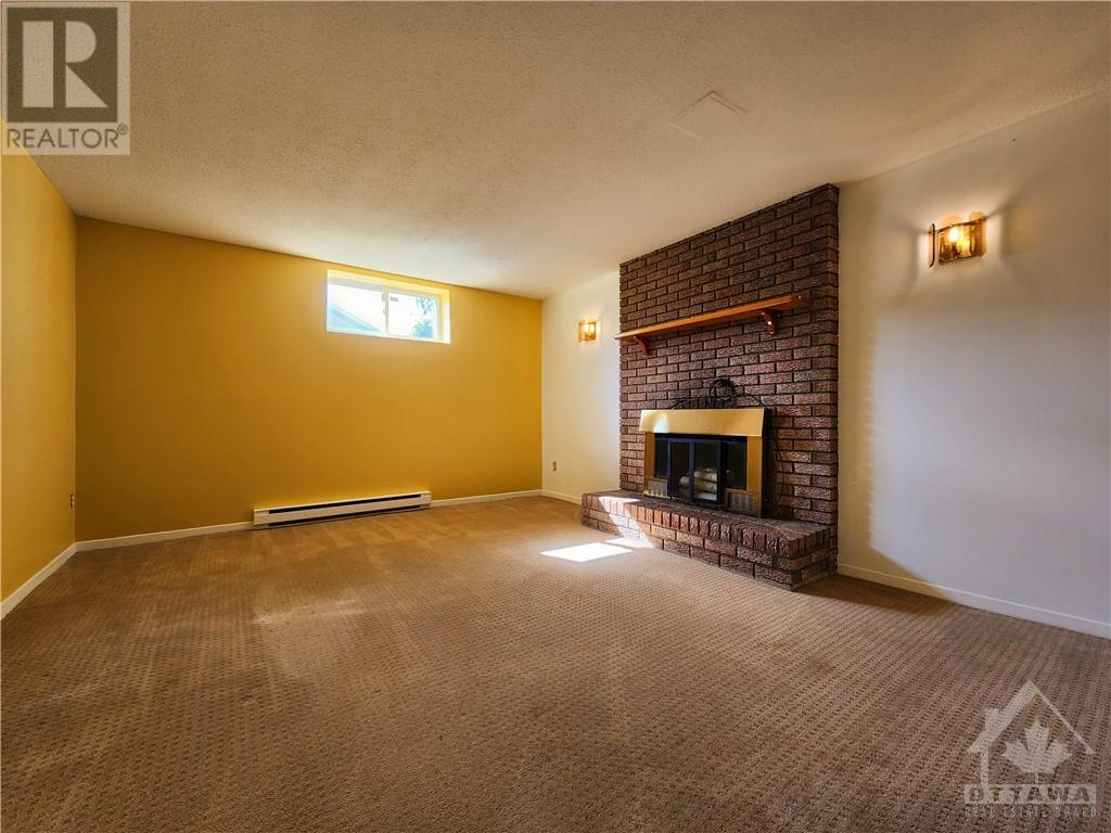 1150 St Pierre Street, Orleans, Ontario  K1C 1L5 - Photo 4 - 1367991
