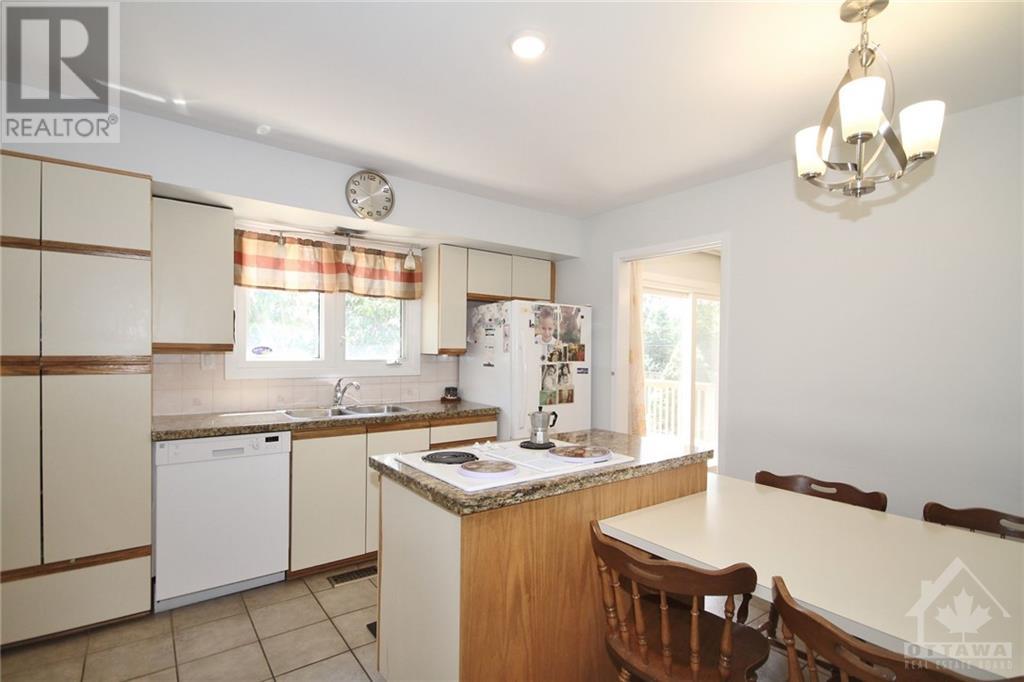 10 Palsen Street, Ottawa, Ontario  K2G 2V8 - Photo 12 - 1367821