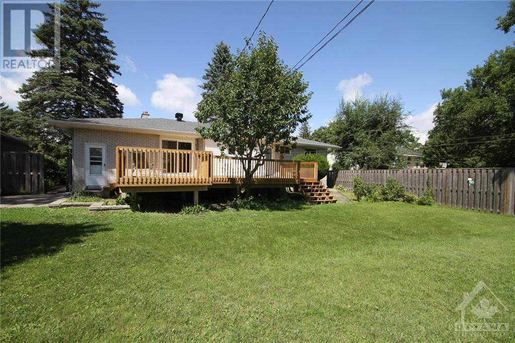 10 Palsen Street, Ottawa, Ontario  K2G 2V8 - Photo 30 - 1367821