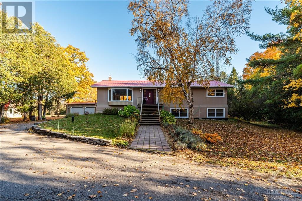 4975 MARCH ROAD, almonte, Ontario