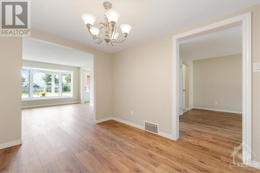 13 Foxfield Drive, Ottawa, Ontario  K2J 1K5 - Photo 9 - 1367771