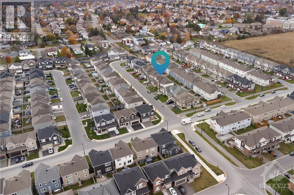 271 Argonaut Circle, Ottawa, Ontario  K1W 1H2 - Photo 2 - 1368028