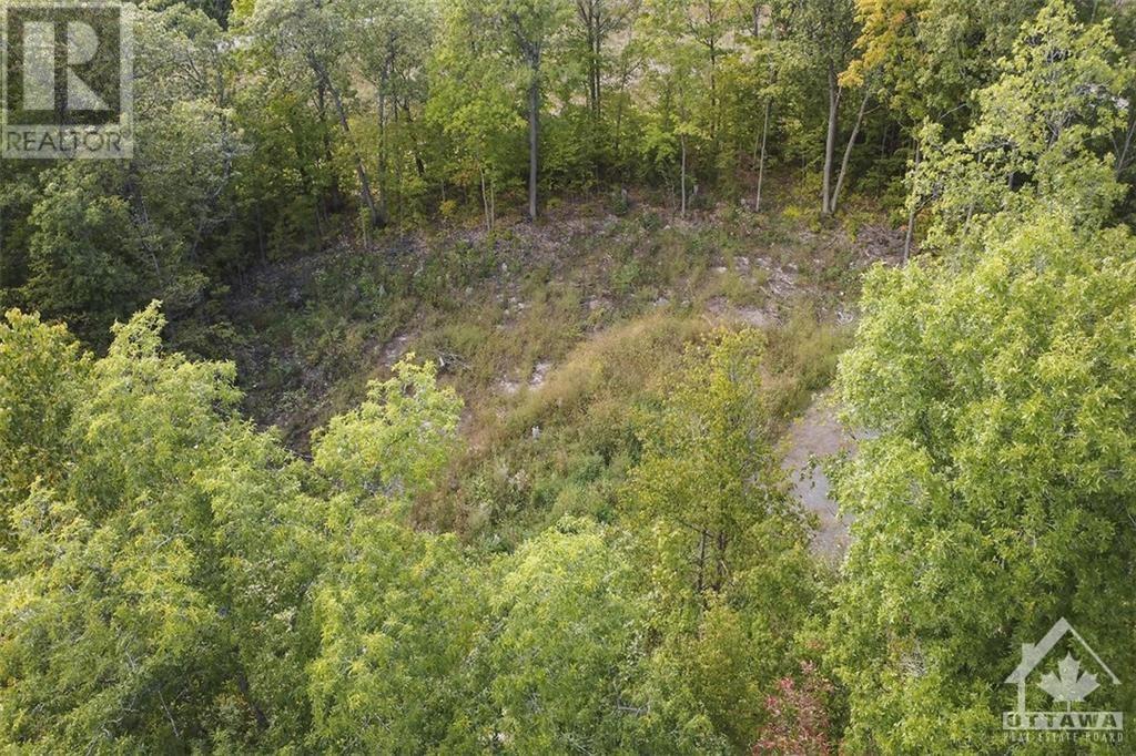 1310 Cumberland Ridge Drive, Cumberland, Ontario  K4C 1E1 - Photo 16 - 1367444