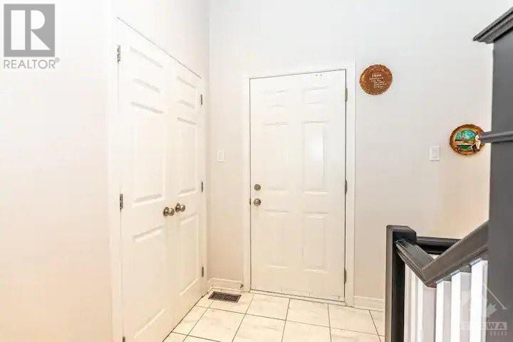 501 Devonwood Circle, Gloucester, Ontario  K1T 4E4 - Photo 13 - 1367923