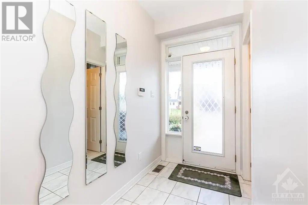 501 Devonwood Circle, Gloucester, Ontario  K1T 4E4 - Photo 6 - 1367923