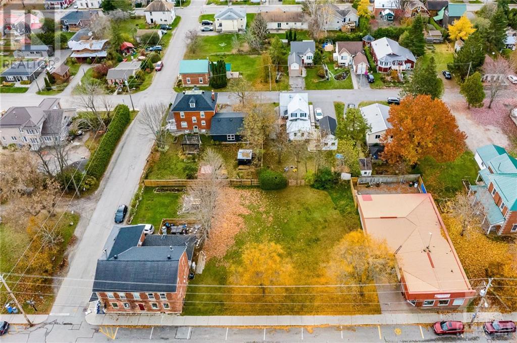 212 Main St W Street, Merrickville, Ontario  K0G 1N0 - Photo 3 - 1367456