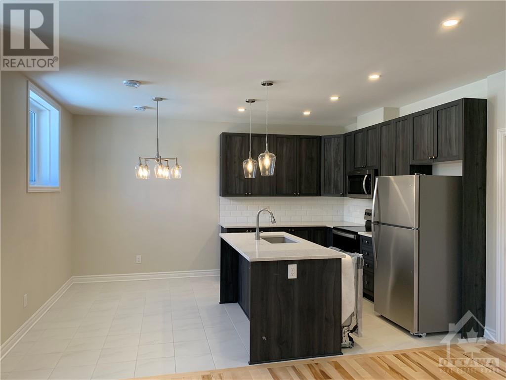 735 Dearborn Private Unit#d, Ottawa, Ontario  K1T 0W3 - Photo 7 - 1367726