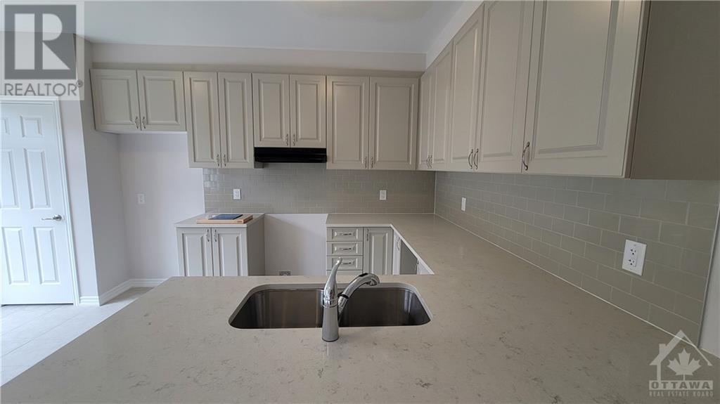 713 Perseus Avenue, Ottawa, Ontario  K2J 3V5 - Photo 13 - 1367921