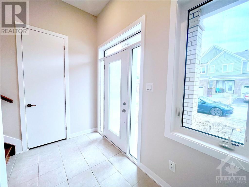 324 Canadensis Lane, Ottawa, Ontario  K2J 6X8 - Photo 2 - 1367653