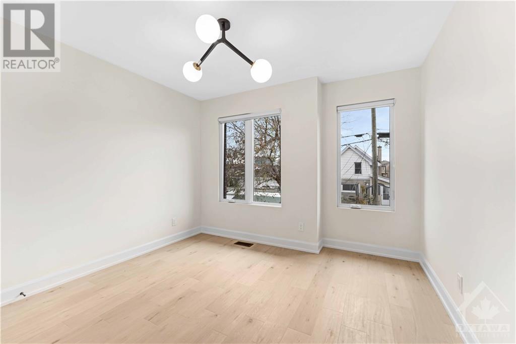 138 Carillon Street Unit#a, Ottawa, Ontario  K1L 5Y3 - Photo 11 - 1368027