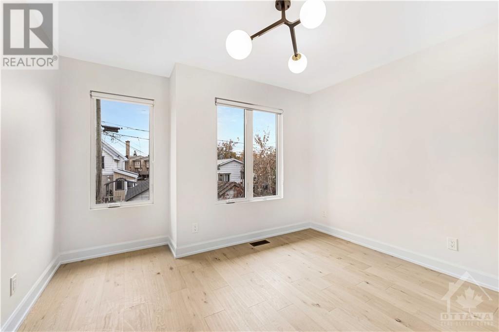 138 Carillon Street Unit#a, Ottawa, Ontario  K1L 5Y3 - Photo 13 - 1368027