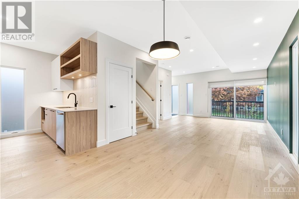 845 Woodroffe Avenue Unit#d, Ottawa, Ontario  K2A 2G5 - Photo 11 - 1368072