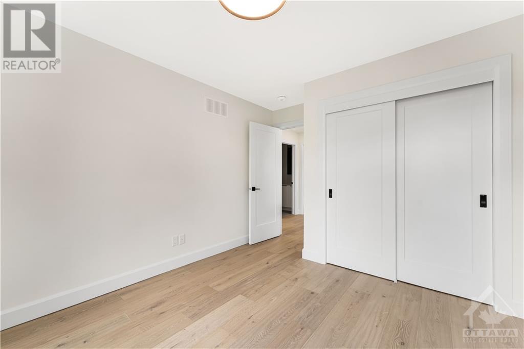 845 Woodroffe Avenue Unit#d, Ottawa, Ontario  K2A 2G5 - Photo 13 - 1368072