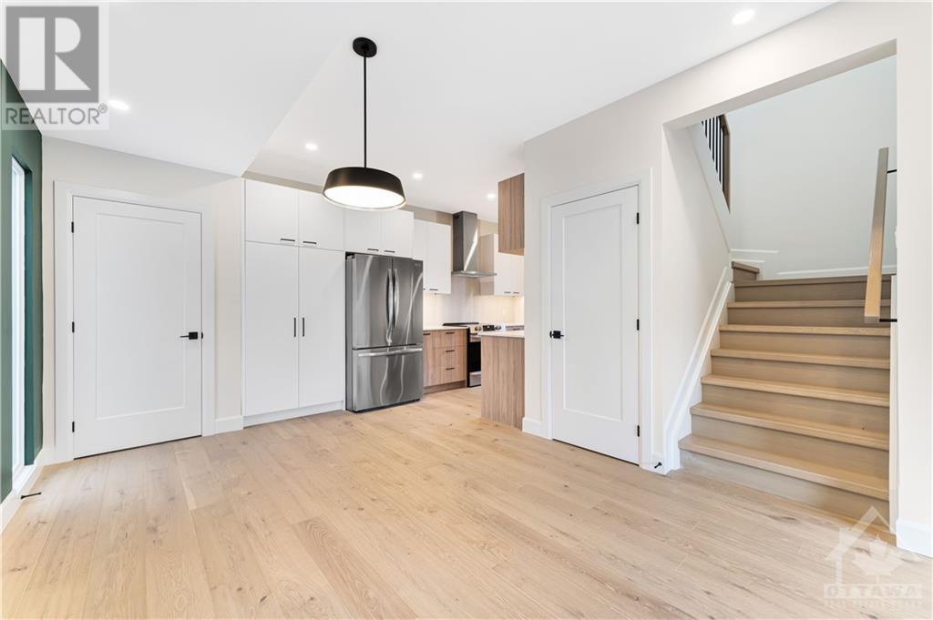 845 Woodroffe Avenue Unit#d, Ottawa, Ontario  K2A 2G5 - Photo 6 - 1368072