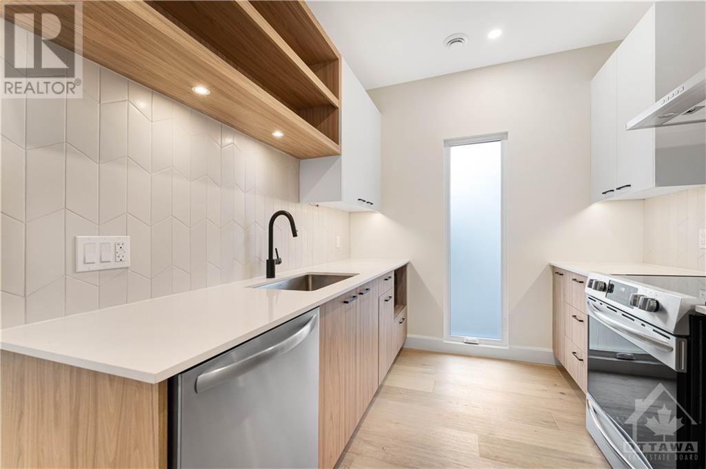 847 Woodroffe Avenue Unit#d, Ottawa, Ontario  K2A 2G5 - Photo 9 - 1368079