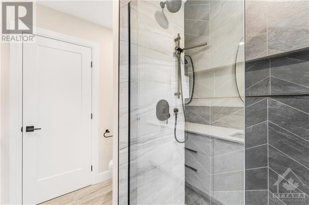 847 Woodroffe Avenue Unit#a, Ottawa, Ontario  K2A 2G5 - Photo 21 - 1368075