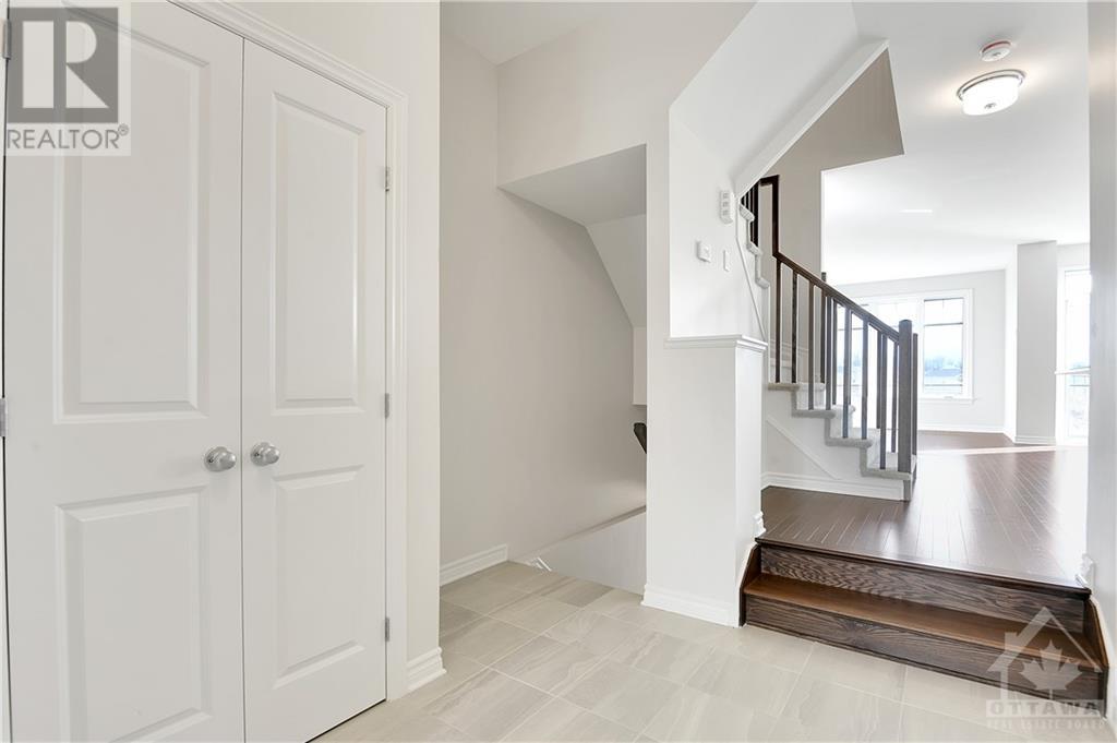 343 Kanashtage Terrace, Ottawa, Ontario  K4A 5J8 - Photo 4 - 1368097