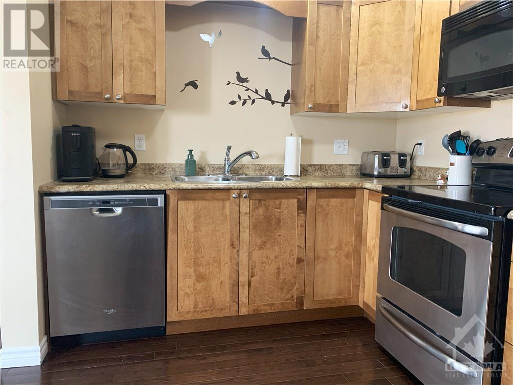 478 North Street, Winchester, Ontario  K0C 2K0 - Photo 6 - 1368125