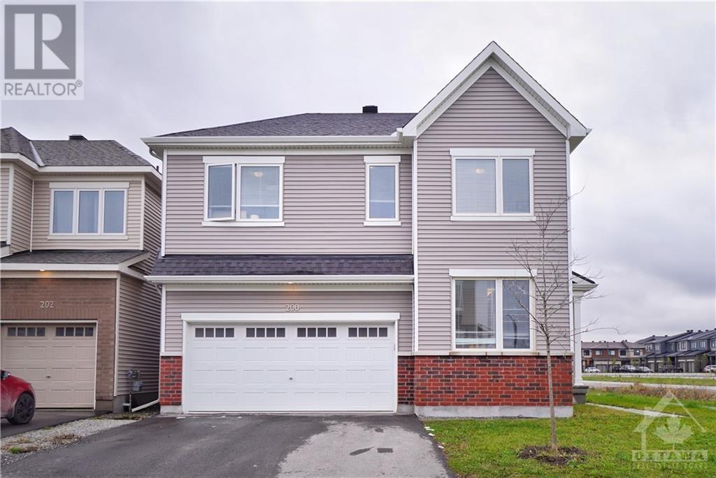 200 DOUGLAS FIR STREET, ottawa, Ontario