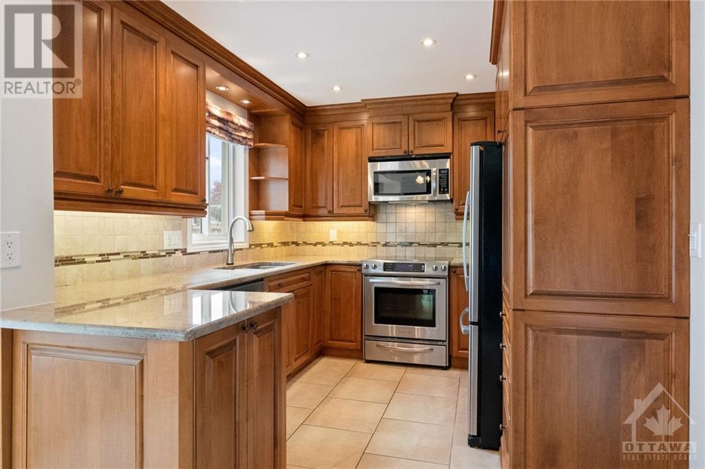 604 Chenier Way, Ottawa, Ontario  K4A 1R1 - Photo 4 - 1367633