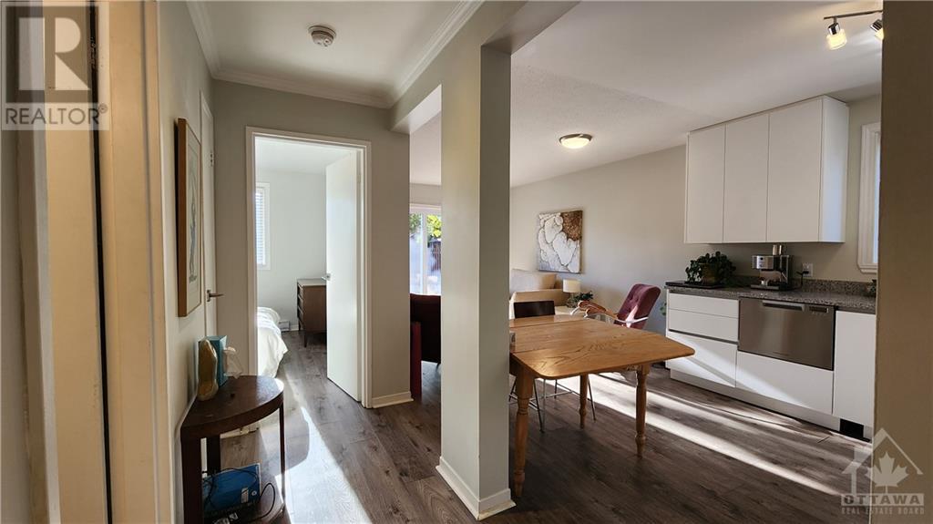 522 Riverdale Avenue Unit#2, Ottawa, Ontario  K1S 1S5 - Photo 6 - 1368116