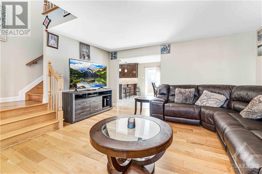 413 Central Park Boulevard, Russell, Ontario  K4R 0C8 - Photo 6 - 1368334