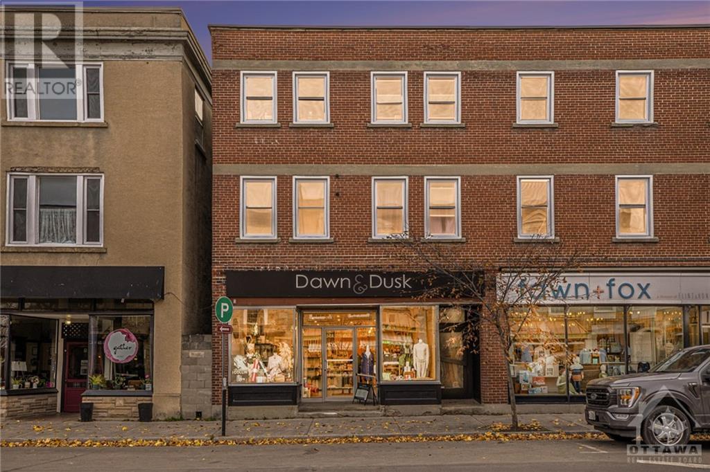 38 GORE E STREET, perth, Ontario