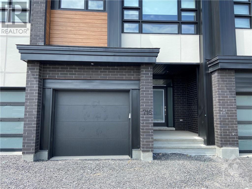 716 Horned Owl Avenue, Ottawa, Ontario  K4M 0N9 - Photo 2 - 1368241