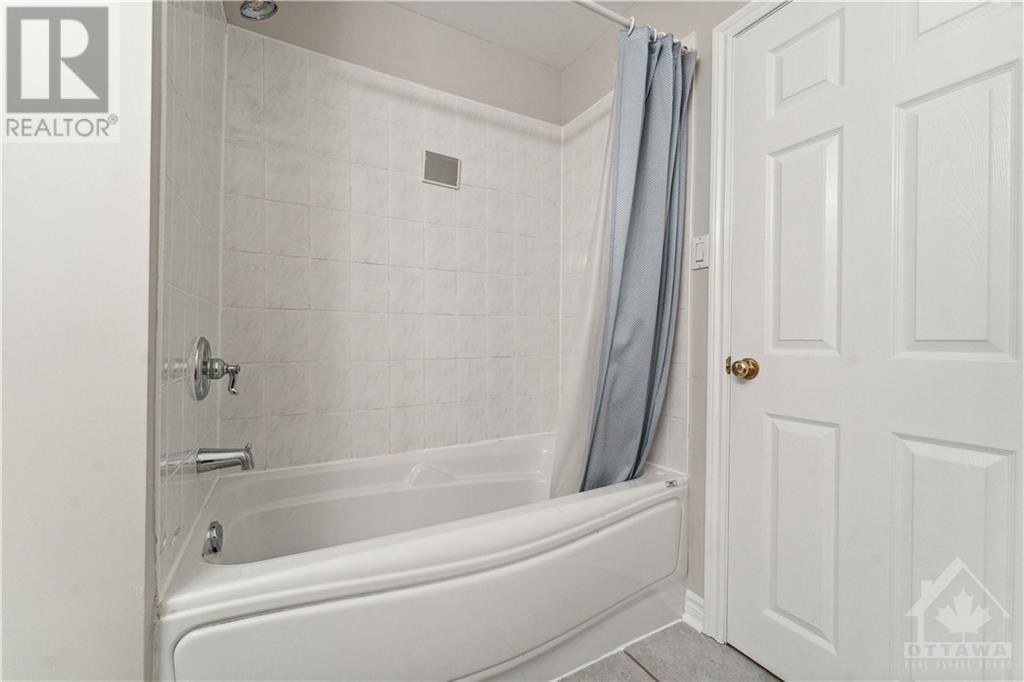 635 Clarke Avenue, Ottawa, Ontario  K1K 0Y4 - Photo 19 - 1368344