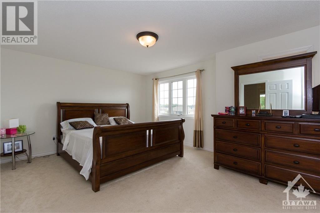 522 Ruby Street, Rockland, Ontario  K4K 0G7 - Photo 8 - 1368338