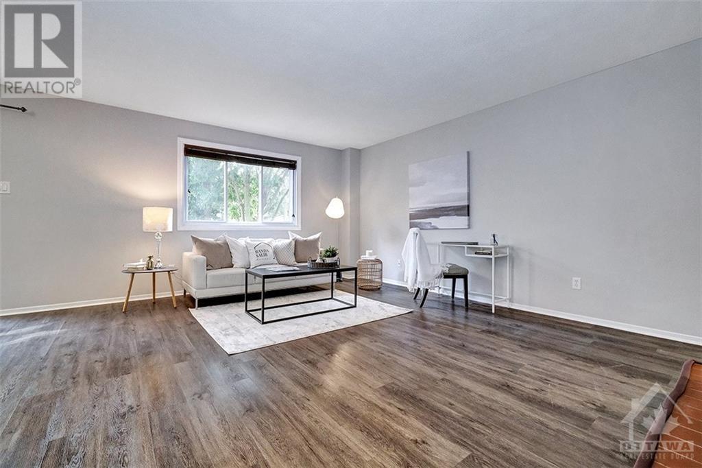 40 Benlark Road, Ottawa, Ontario  K2J 2L4 - Photo 4 - 1368364