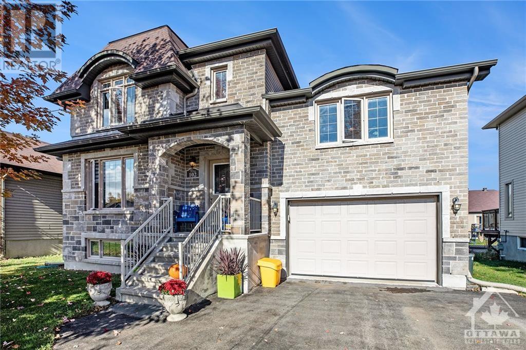 102 MAYER STREET, limoges, Ontario