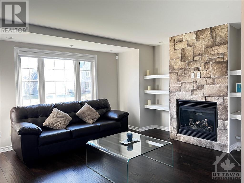 102 Mayer Street, Limoges, Ontario  K0A 2M0 - Photo 4 - 1367173