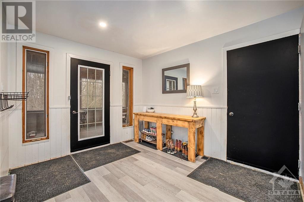 277 Russett Drive, Arnprior, Ontario  K7S 3G8 - Photo 3 - 1368256
