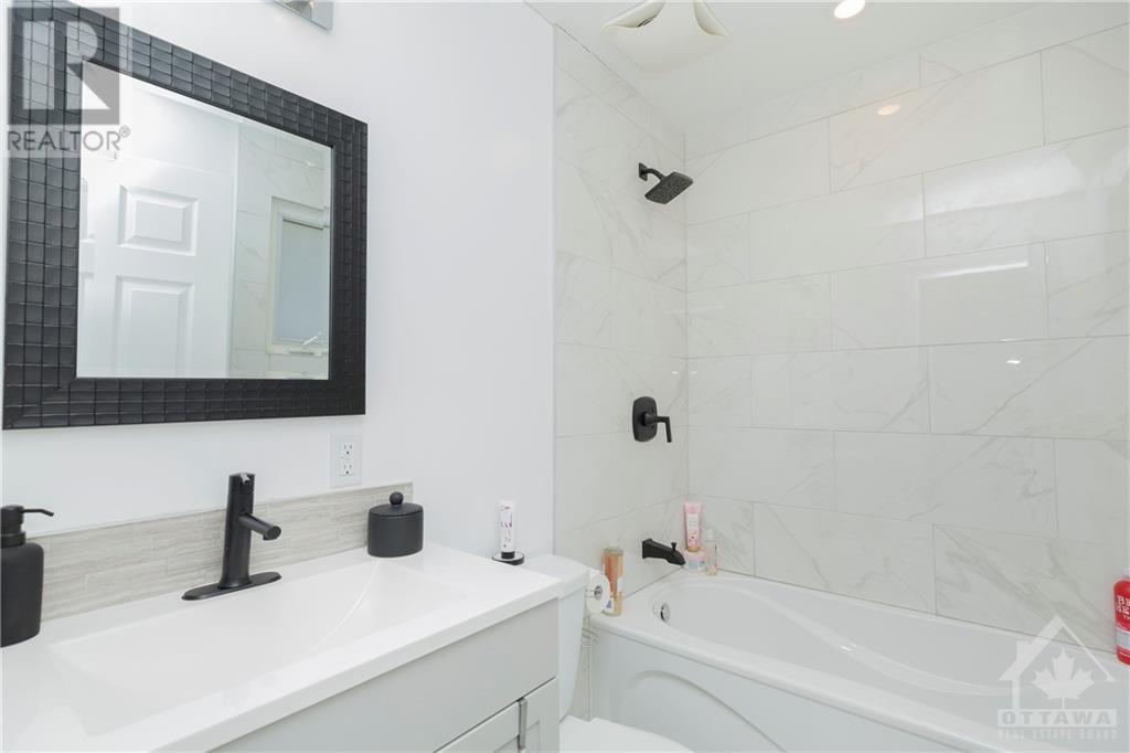 1105 Falaise Road Unit#1, Ottawa, Ontario  K2E 6R1 - Photo 11 - 1368044