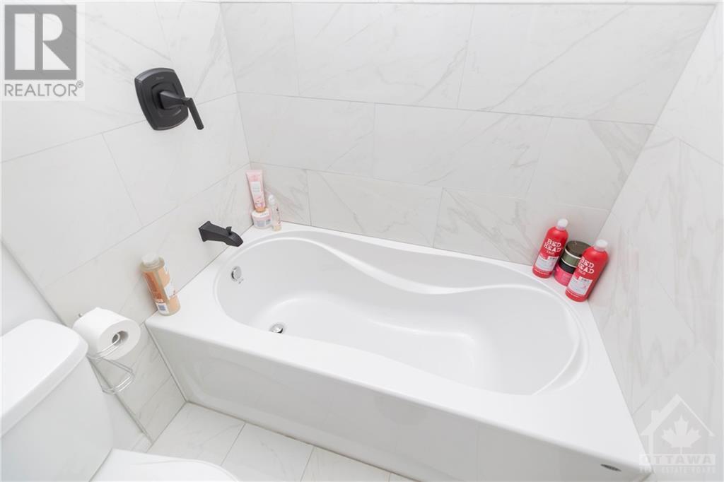 1105 Falaise Road Unit#1, Ottawa, Ontario  K2E 6R1 - Photo 12 - 1368044